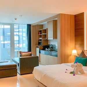 Premier Deluxe Room